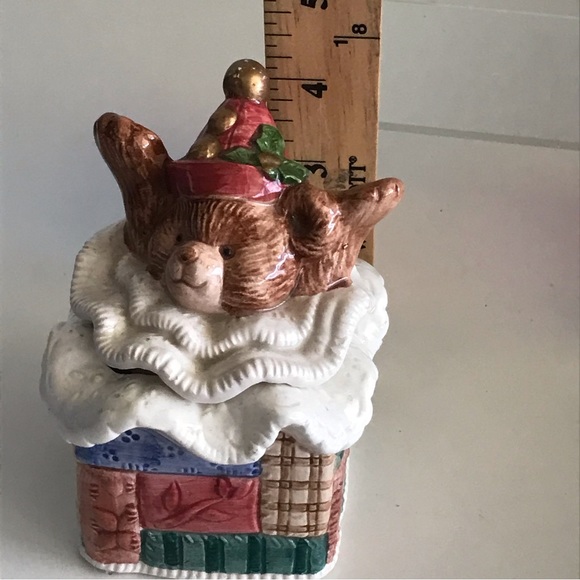 Fitz & Floyd 1992 Patchwork Quilted Teddy Bear With A Christmas Hat Trinket Box - Picture 13 of 16